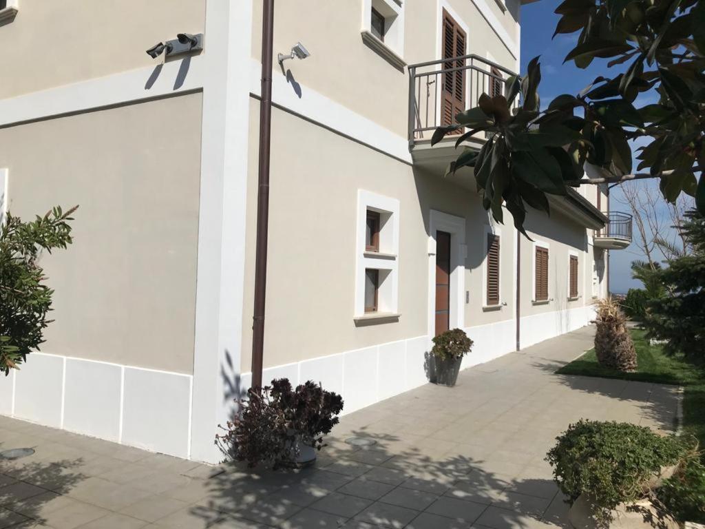 Villa Torre Degli Ulivi Корильяно-Калабро Экстерьер фото